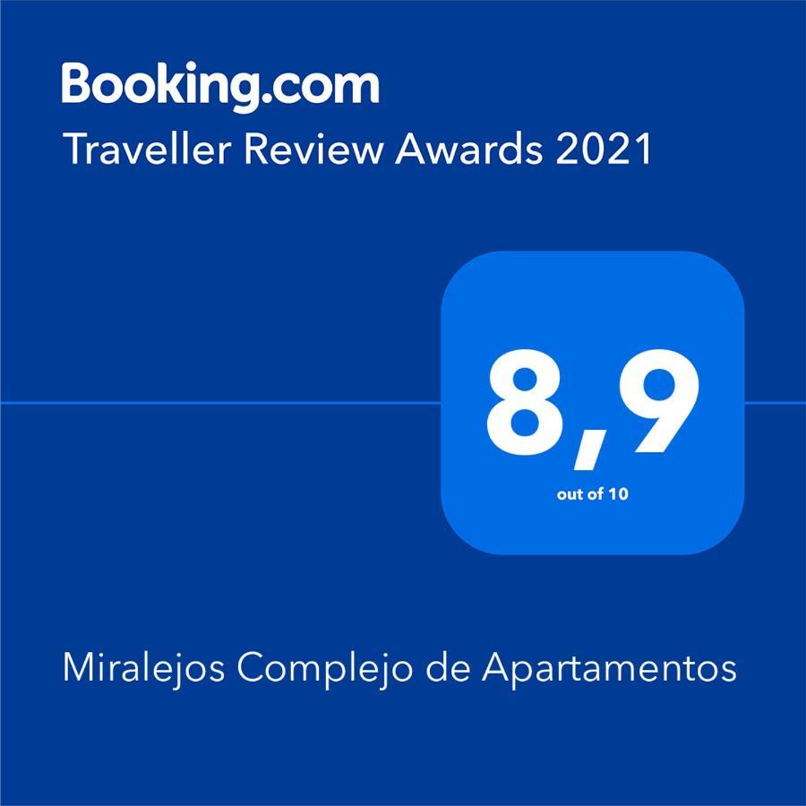 Miralejos Complejo De Apartamentos Punta Del Diablo Esterno foto