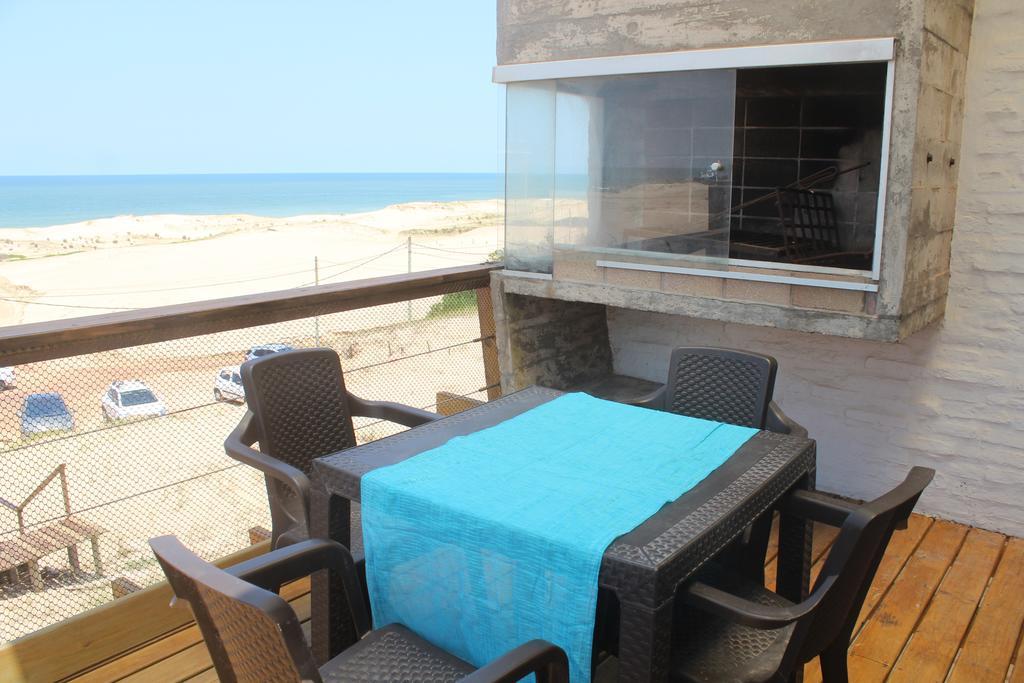 Miralejos Complejo De Apartamentos Punta Del Diablo Esterno foto